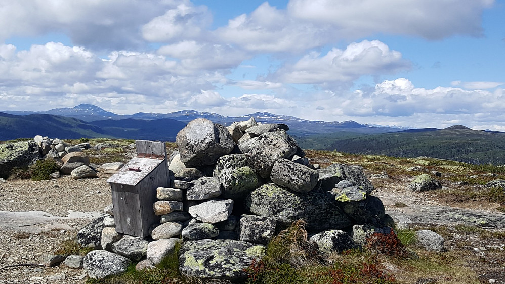 Storhaugen, mot Skaget og Langsuene