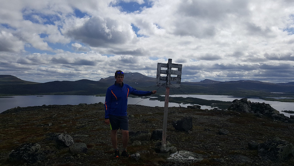 På Hundfethøa, mot Kaldfjorden og Skaget