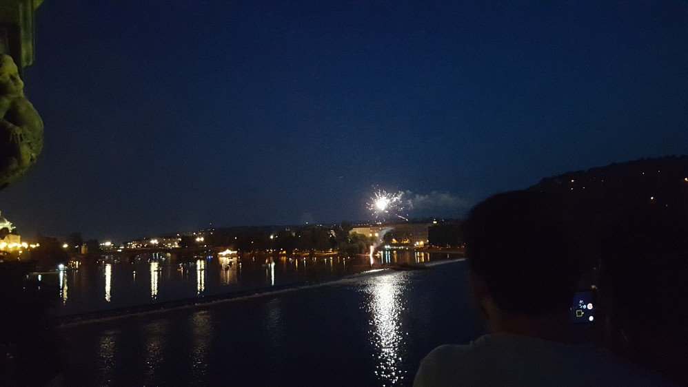 Fyrverkeri på Vltava (Moldau)