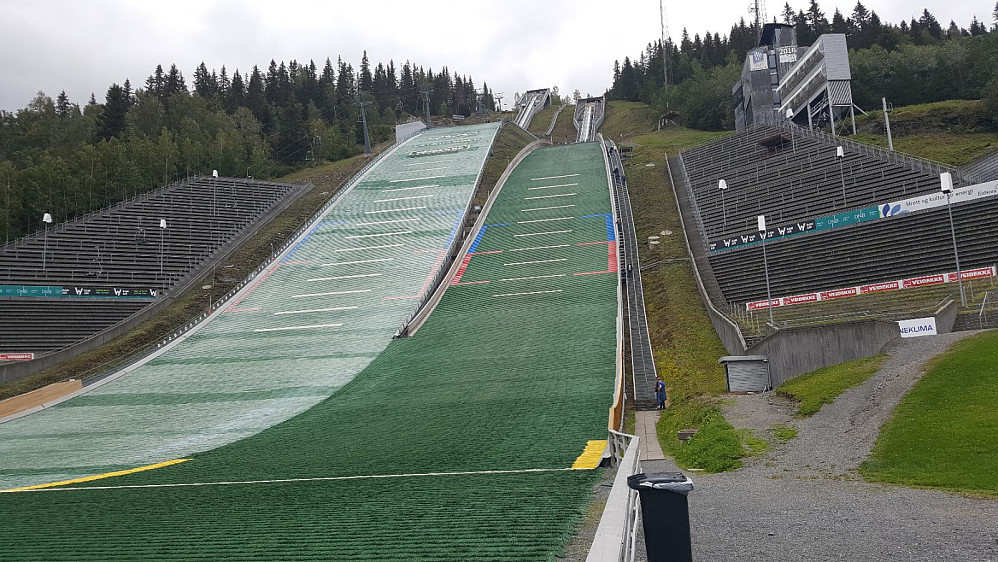 Hoppanlegget fra sletta