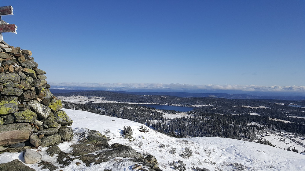 På Prestkjerringa, mot Skjelbreidsvatnet