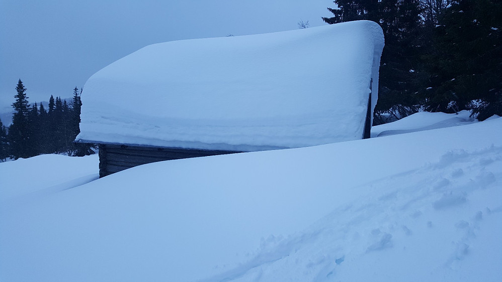 Evenhaugsetra før snømåking