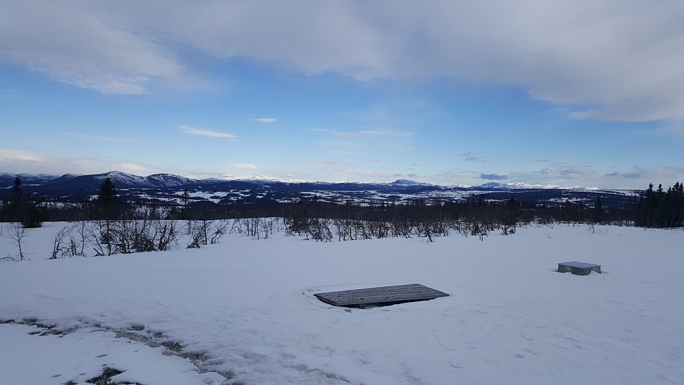 Værskei, har ikke minket mye snøen siste tre uker