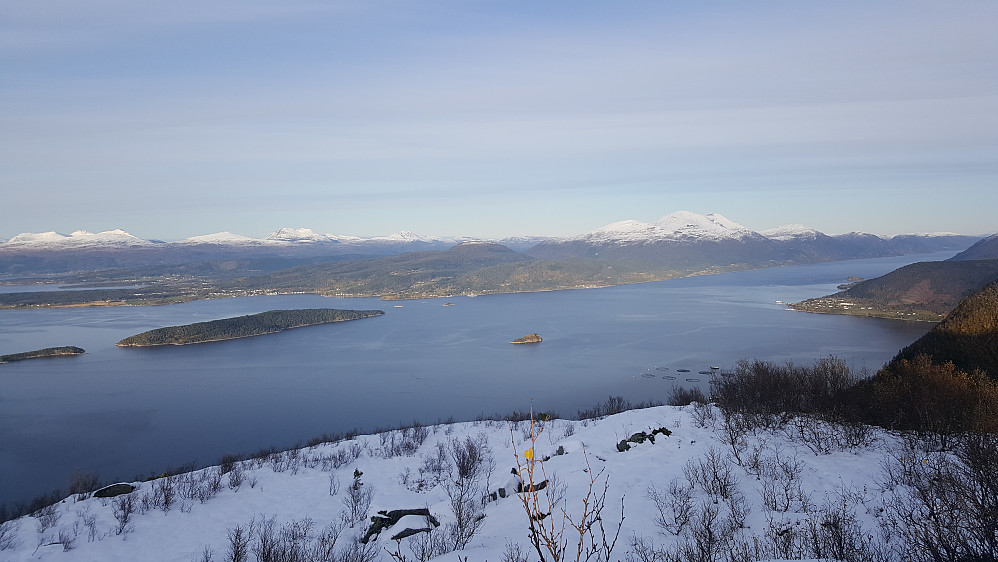 Utsikt mot Veøya