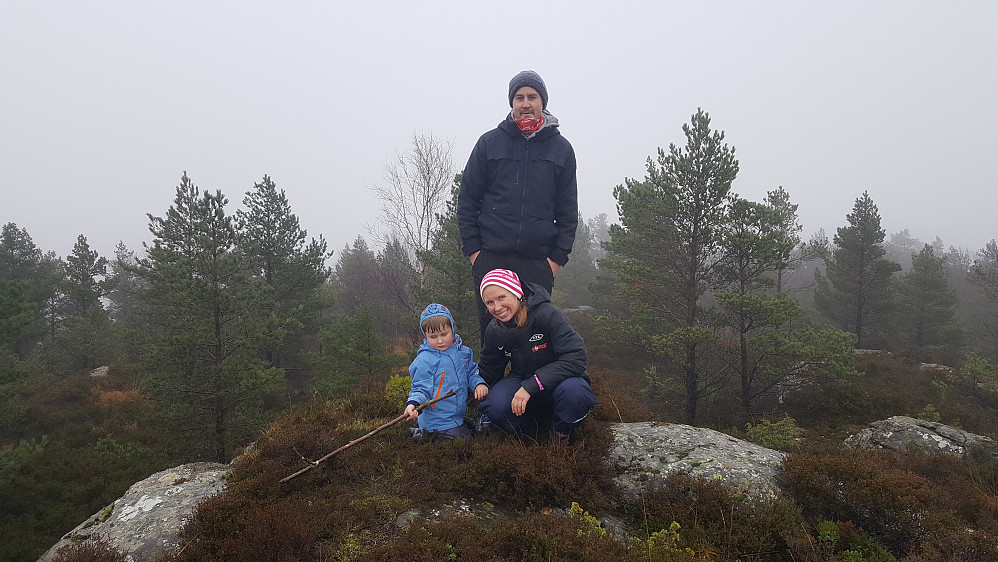 På Midtfjellet, (Jan Arnes Ørnanuten)