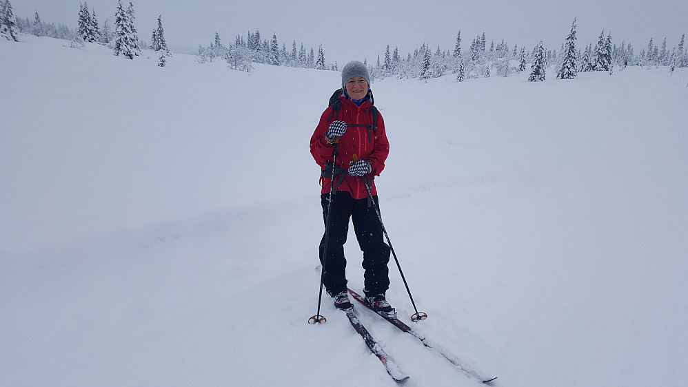 Traff Berit som hadde måkt av taksnøen på Steinehytta
