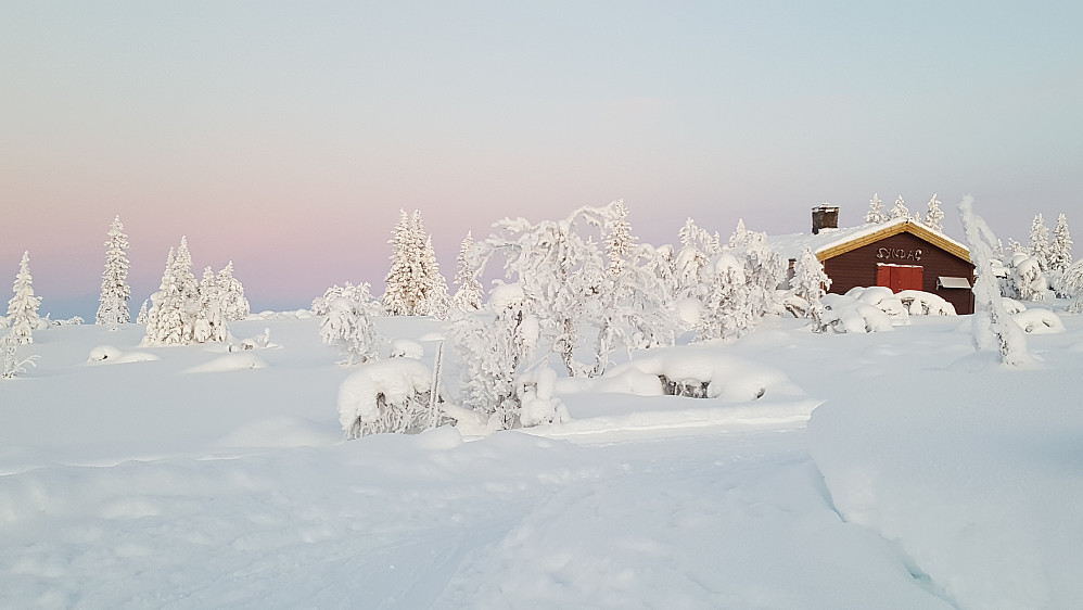 Ved Værskei, hytta Syndag