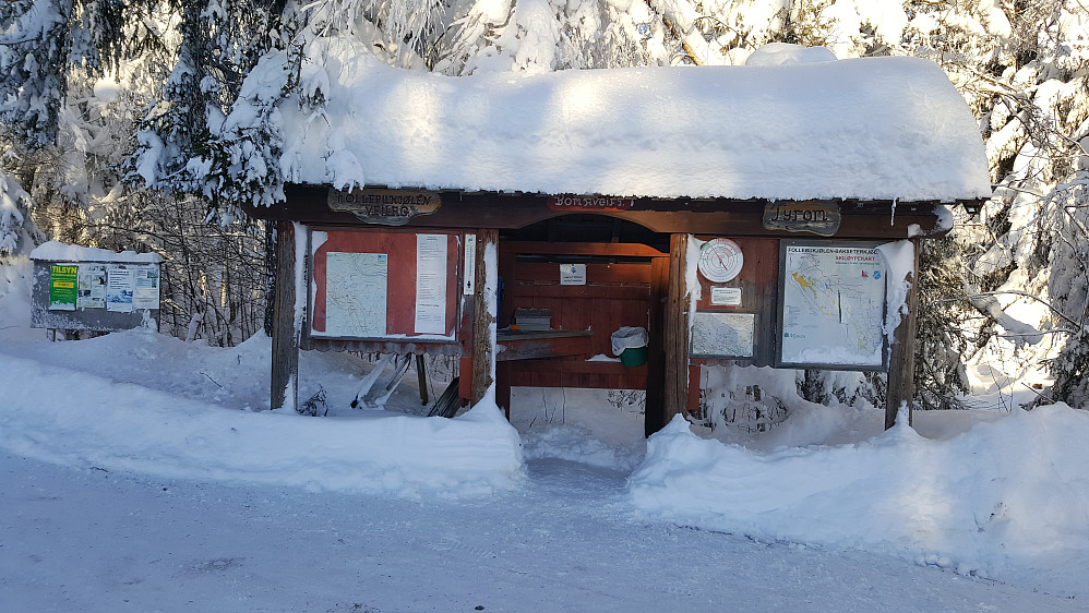 Infotavla ved Tyrom