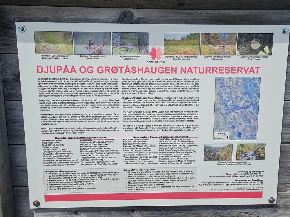 Infotavle på Grøtåsen