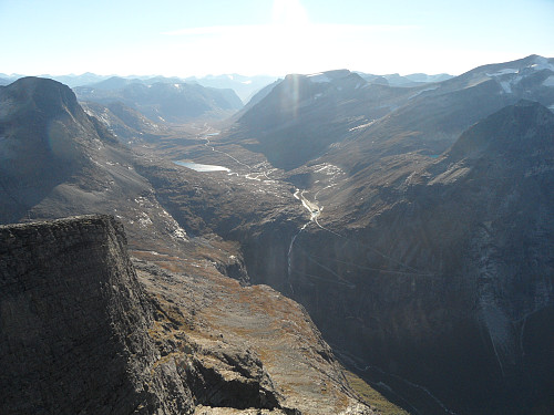 Frå Storgrovfjellet mot Stigfossen.