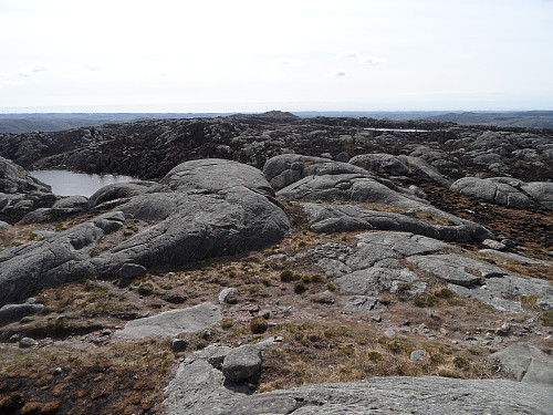 Vestover mot Bursfjellet og litt av Jæren i bakgrunnen.