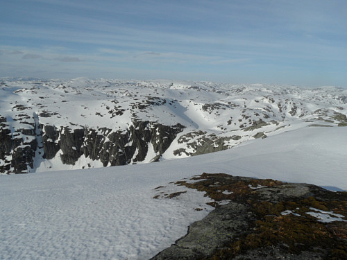 Nordaust mot Myrfjell 985 i bakgrunnen.