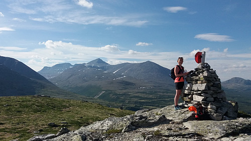 På Musvolkampen, med Høgronden bak