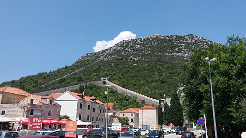 I Ston, med Pozvizd bak