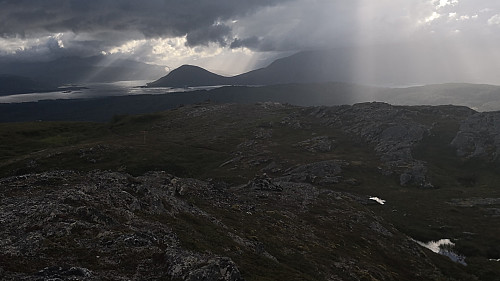 Skyar på dei høge toppane
