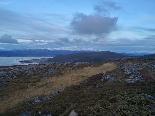 Mot Skånlandfjell