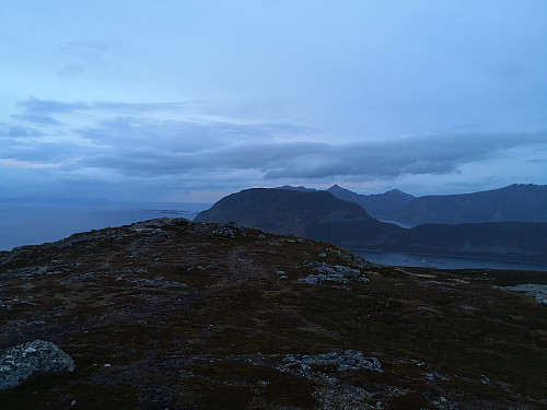 Mot Elgen og Grytøya