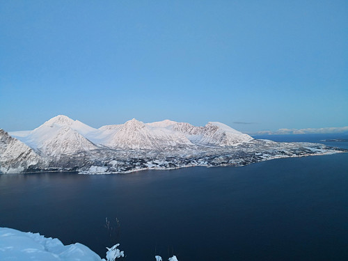 Utsikt frå Litlehornet mot Grytøya