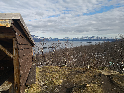 Utsikt frå Gansåsen mot Grovfjorden