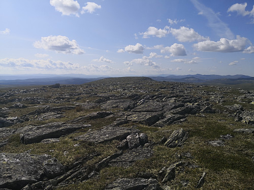 Stulshøgdin V1 frå høgaste Stulshøgdin