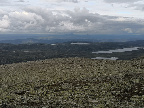 Mot Rundemellen og Skarvemellen