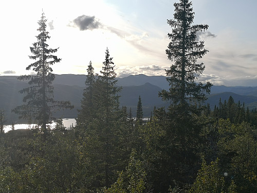 Mugnetinden bak Raudhorn
