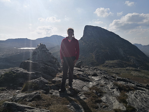 På Veslehorn, med Storehorn bak
