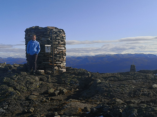 På toppen