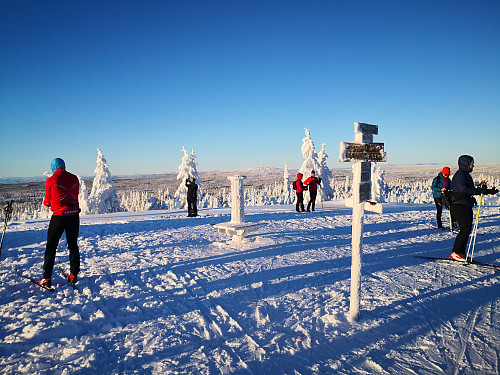 Mykje folk på Målifjellet