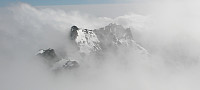 hansi_centraltind,_styggedalstinder_og_gjertvasstind_fra_storen_(2).jpg