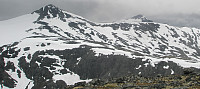 hansi_vestre_høgvagltind_og_vestre_rauddalstind.jpg