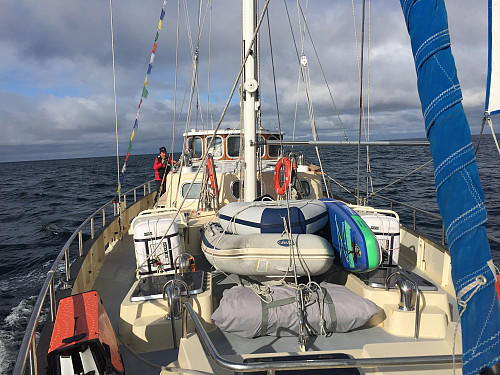 På turen over