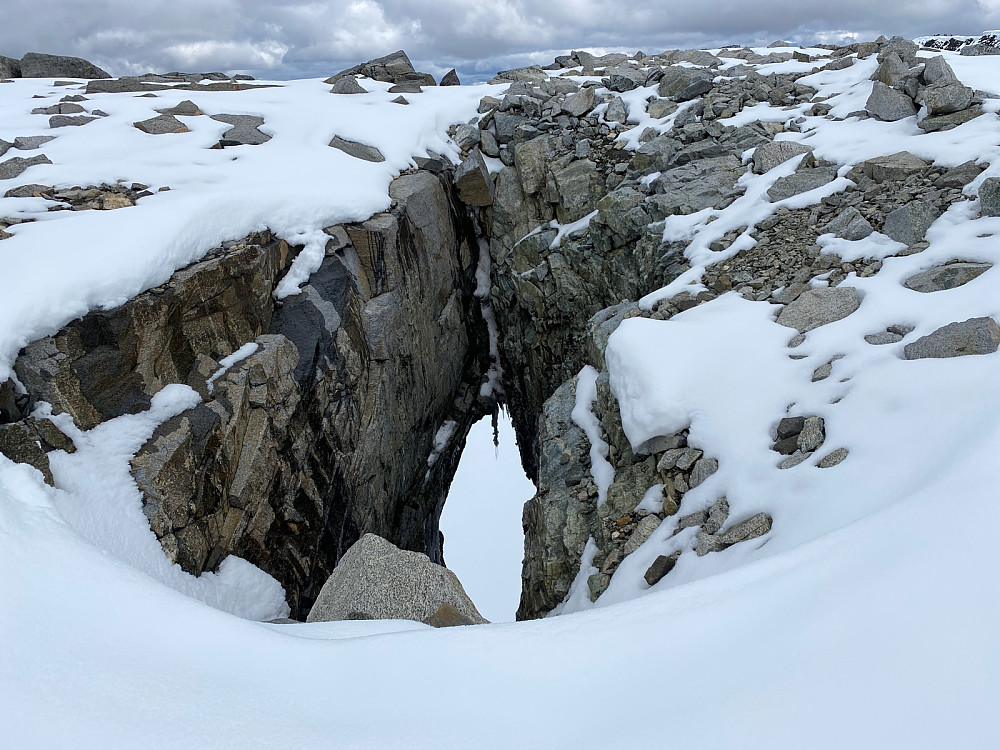 Hull i fjellet