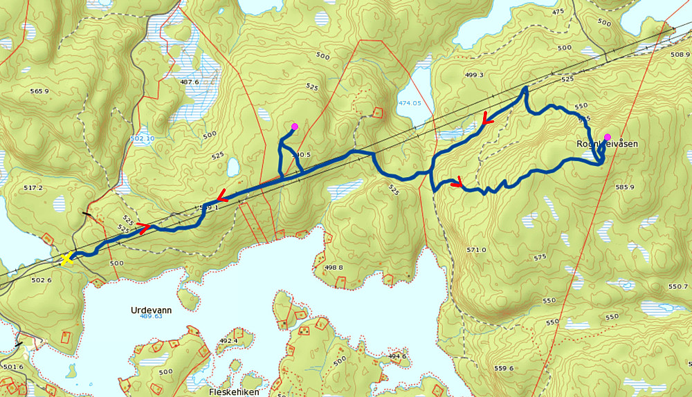 07.02.2015 - Den mørkeblå, tykke streken er ruta jeg gikk. Det gule krysset til venstre er parkeringsplassen. Toppene er markert med en rosa prikk. (Kartkilde: www.norgeskart.no)