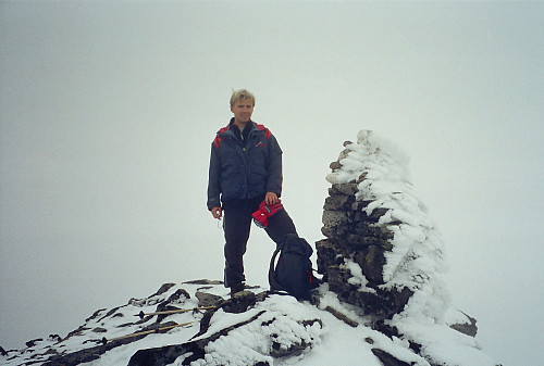 12.09.2001 - Ved toppvarden på Styggehøe (2213).