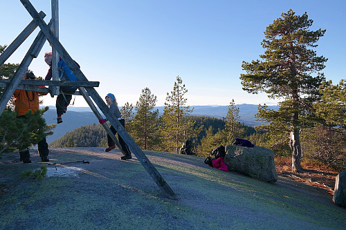 15.11.2015 - Klatring i masta på toppen av Sirikjerke (635).