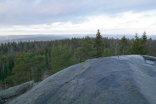10.12.2015 - På Bjønnåsen (396), med utsikt mot nordvest.
