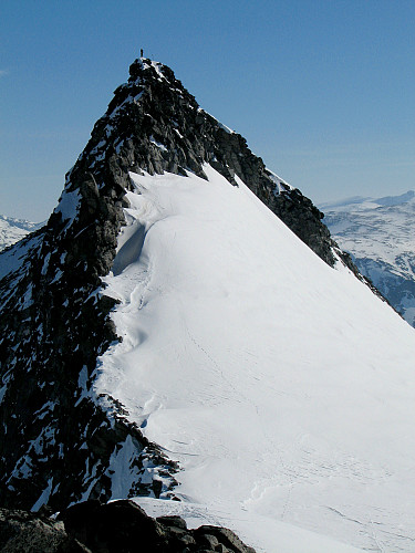 Erik på toppen av Lindbergtinden (2120).