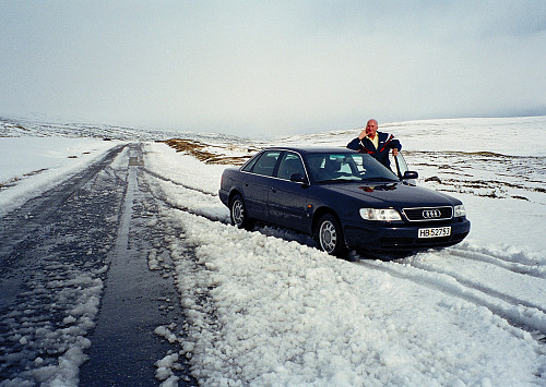 14.09.1997 - På fjellovergangen mellom Grimsdalen og Dovre, ved veiens høyeste punkt (1180 moh). Bilde tatt mot øst.