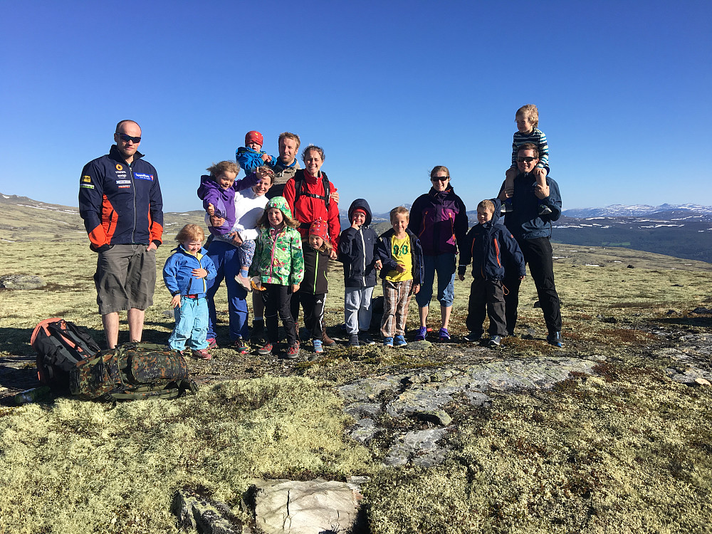 Fornøyd gjeng på toppen