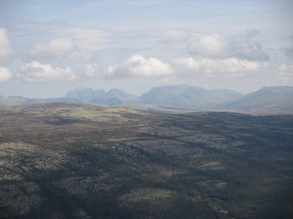 Mot Rondane