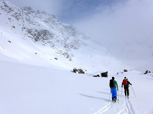 Innmarsjen til Sydvestbreen fortsetter.