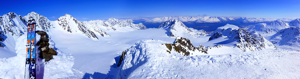 Panorama fra toppen av Tafeltinden