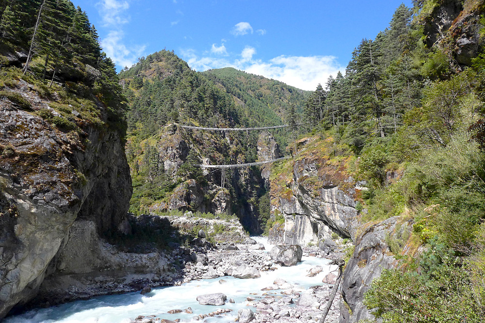 The bridge before the hill up to Namche Bazaar