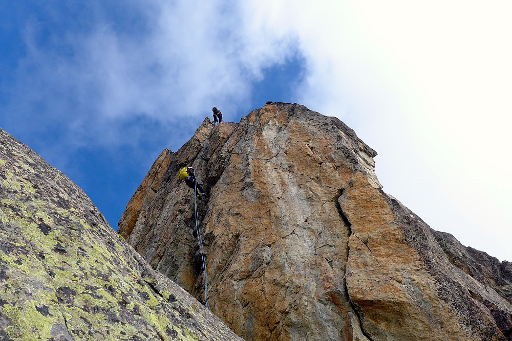 Second abseil down to the col between Grand Perron and Pointe Vouilloz