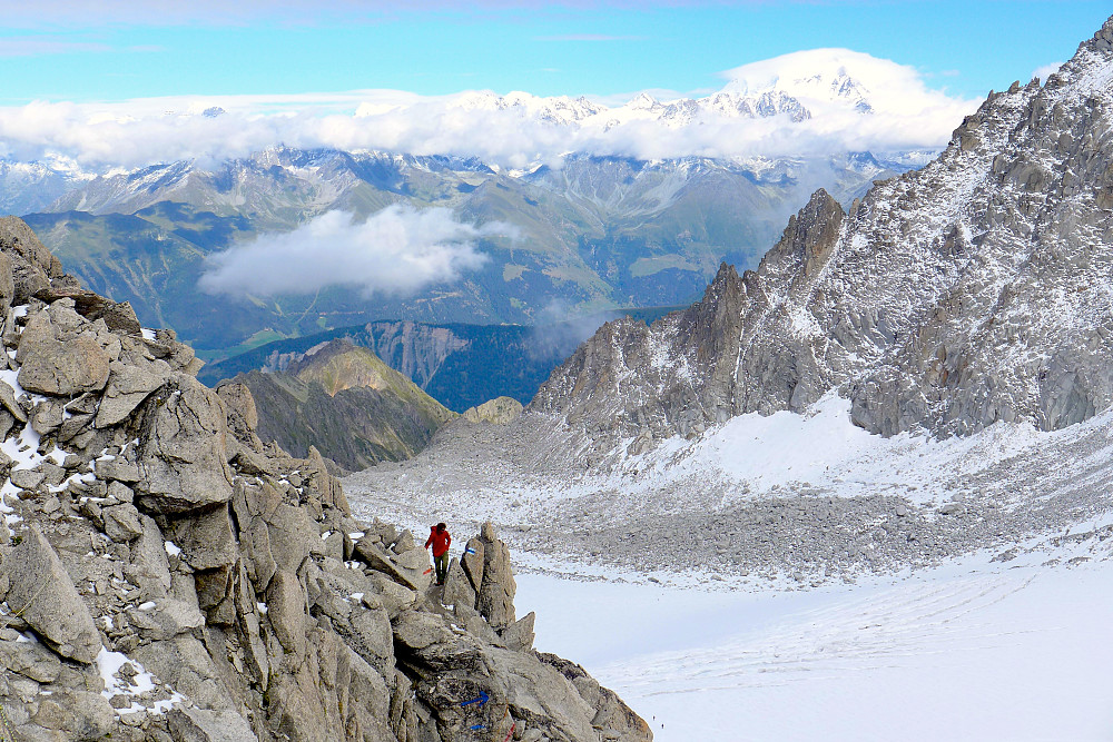 Final bit of the walk up to the Trient hut
