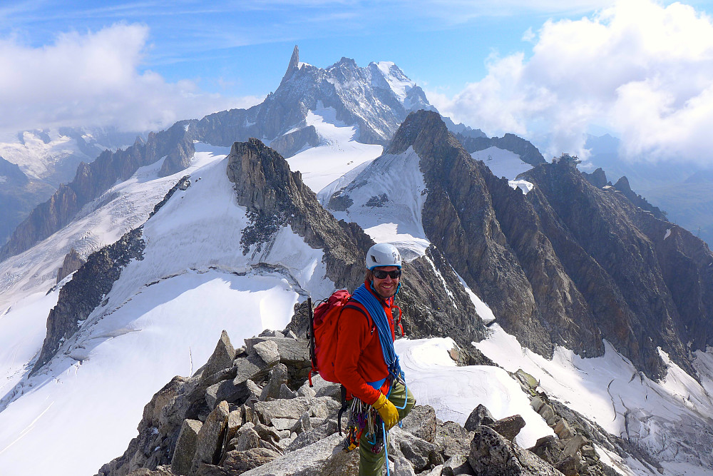 Sami at the end of the traverse before the descent down to the glacier. Dent du Geant behind!
