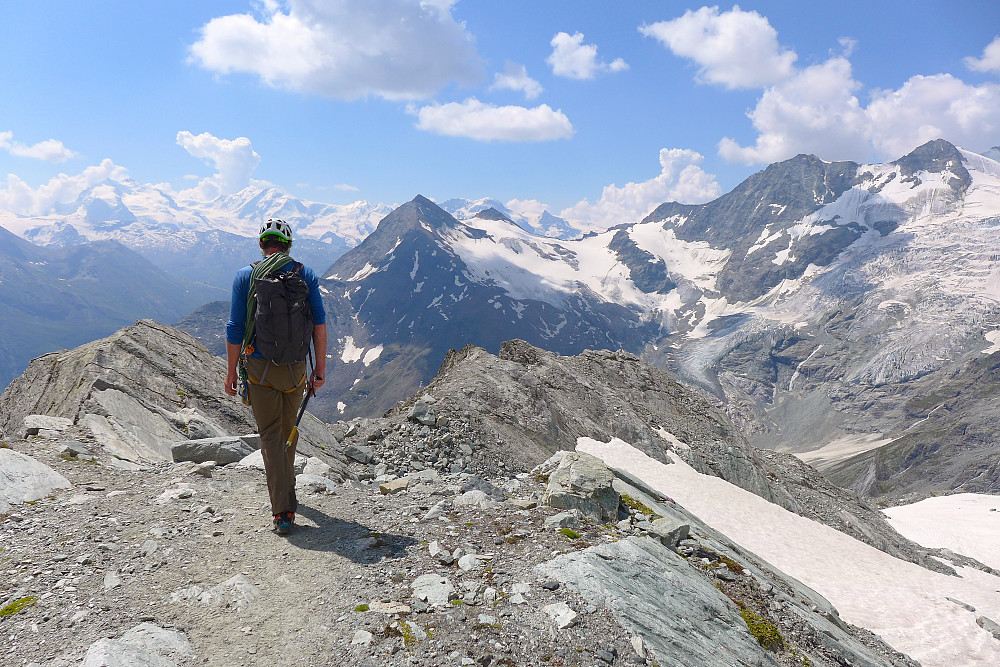 Trail back to the Weisshorn hut