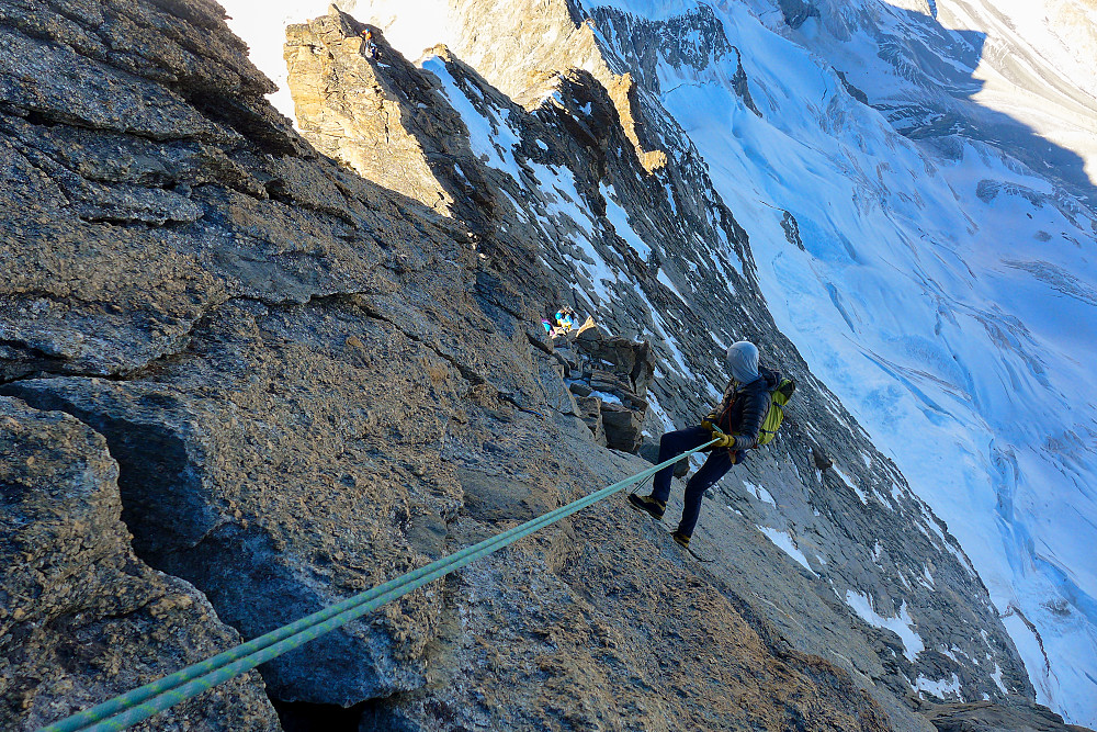 Efficient descent with abseil posts