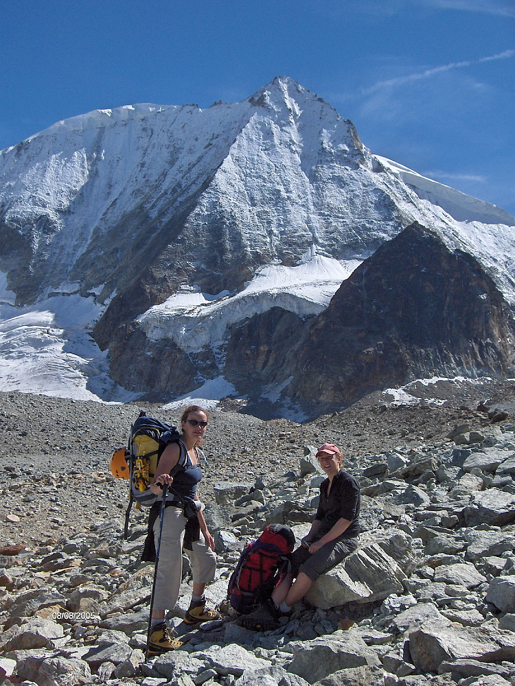Lucy and Rosie on the Dix glacier